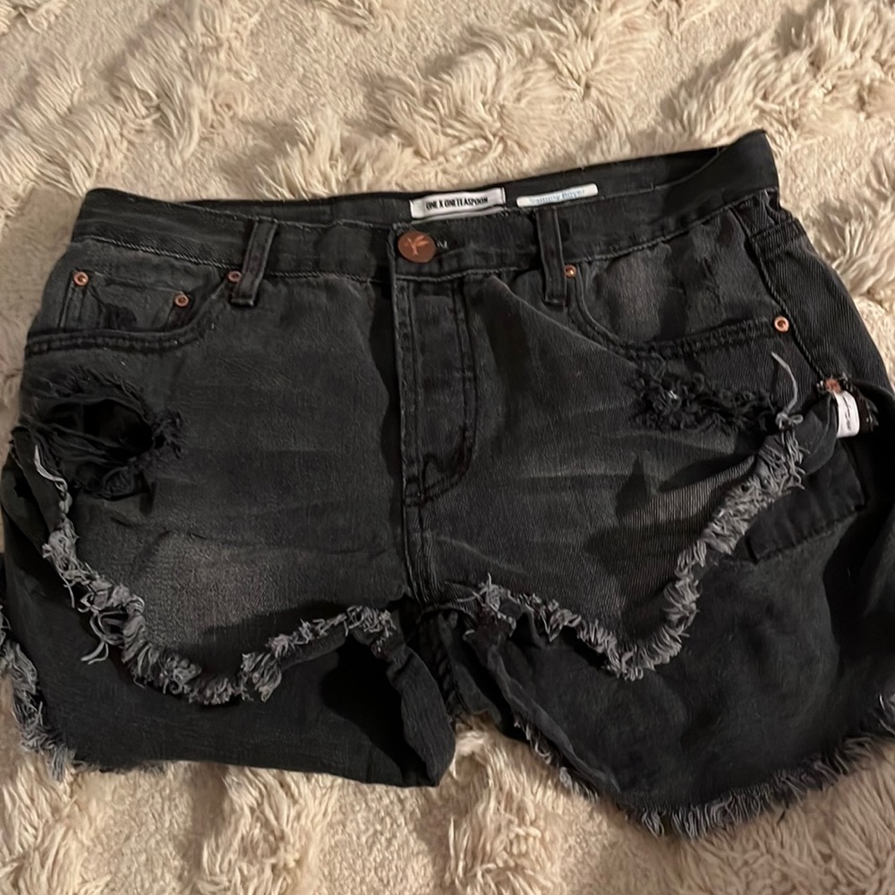 One X OneTeaspoon black jean shorts